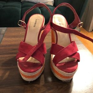 Express Wedge Sandals Size 6